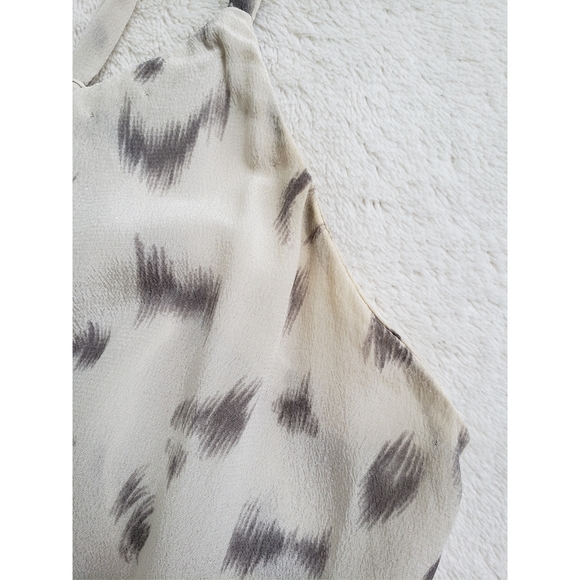 Babaton Leopard Silk Dress with Pockets - Picture 4 of 16